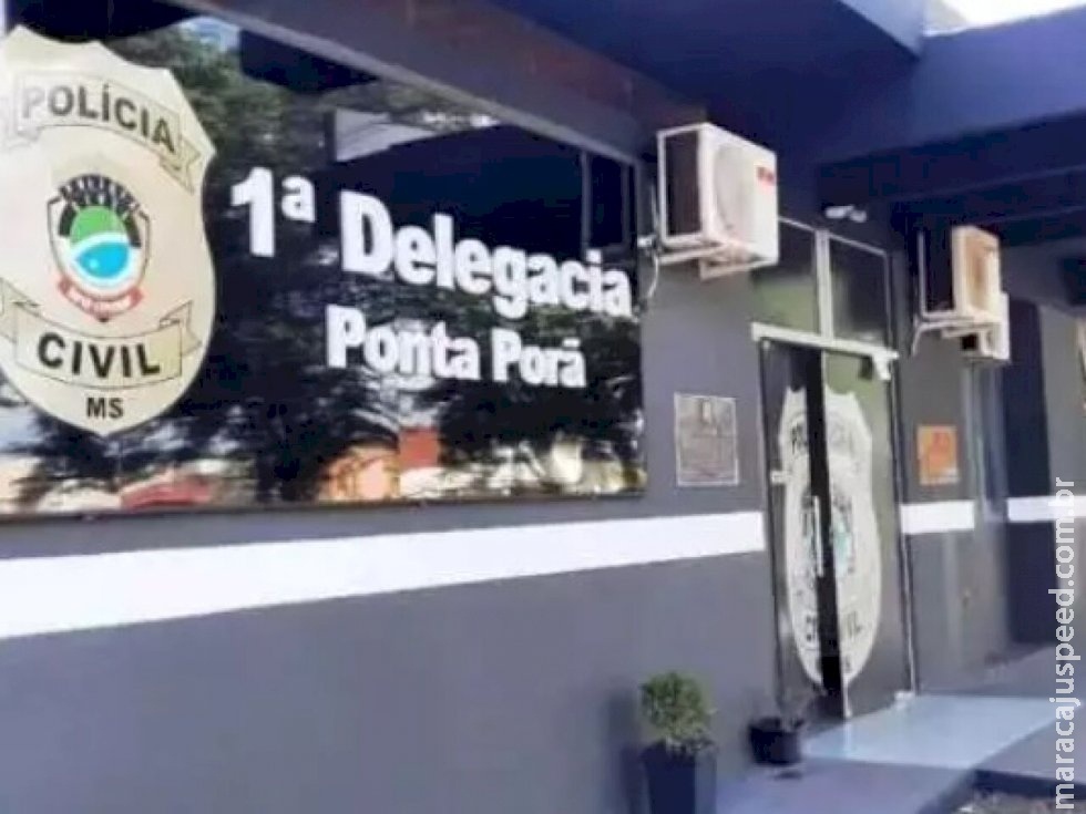 Homem tem casa invadida e mata indivíduo a golpes de facão em Ponta Porã Homem tem casa invadida e mata indivíduo a golpes de facão em Ponta Porã