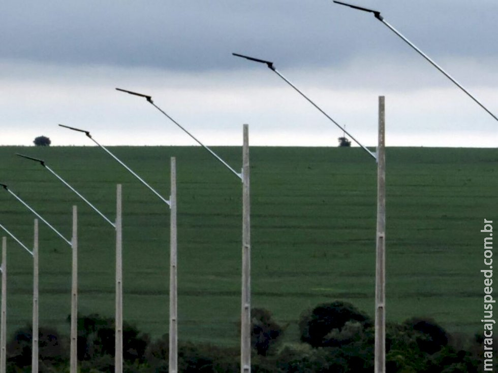 MS utiliza luz solar para ampliar sistemas de iluminação pública