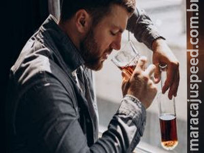 Número de auxílio-doença por alcoolismo cresce 19%, segundo INSS Número de auxílio-doença por alcoolismo cresce 19%, segundo INSS