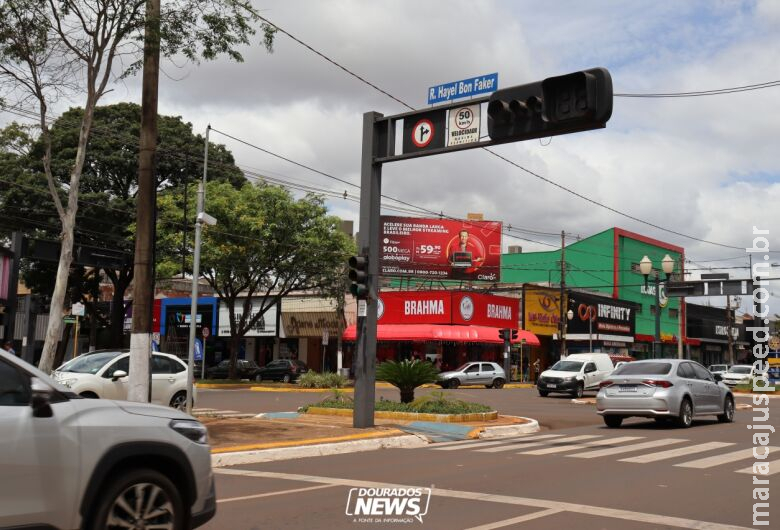 Período educativo chega ao fim e lombadas e semáforos começam a multar