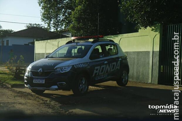Policiais são agredidos com golpes de judô no Recanto dos Rouxinóis Policiais são agredidos com golpes de judô no Recanto dos Rouxinóis