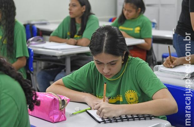 Rede estadual retoma aulas hoje com 178 mil estudantes em MS