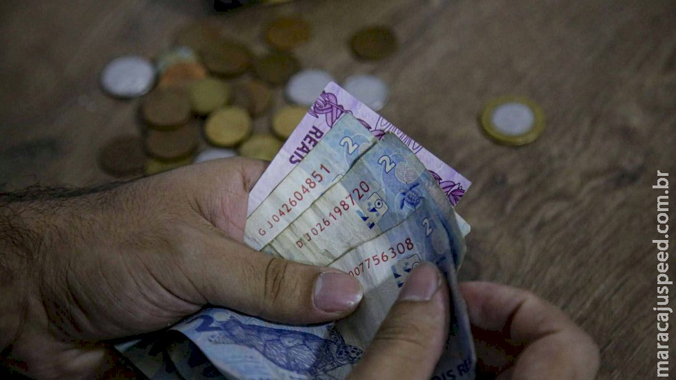 Renda média do sul-mato-grossense subiu R$ 191 e chegou a R$ 2.030 em 2023 Renda média do sul-mato-grossense subiu R$ 191 e chegou a R$ 2.030 em 2023