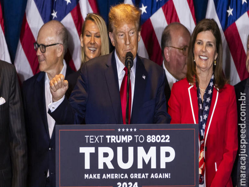 Trump vence primárias Republicanas na Carolina do Sul por larga vantagem Trump vence primárias Republicanas na Carolina do Sul por larga vantagem