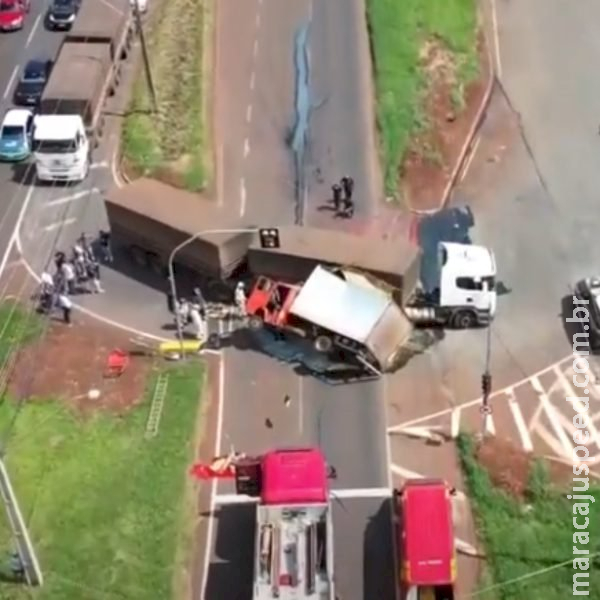 Carreta carregada de soja, que saiu de Itaporã, se envolve em acidente com vítima fatal