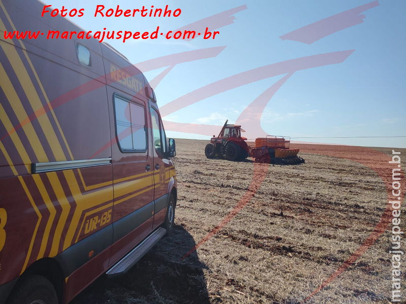 Corpo de Bombeiros atende ocorrência em área rural, onde tratorista ficou preso em trator que ficou energizado com cabos de alta tensão Corpo de Bombeiros atende ocorrência em área rural, onde tratorista ficou preso em trator que ficou energizado com cabos de alta tensão