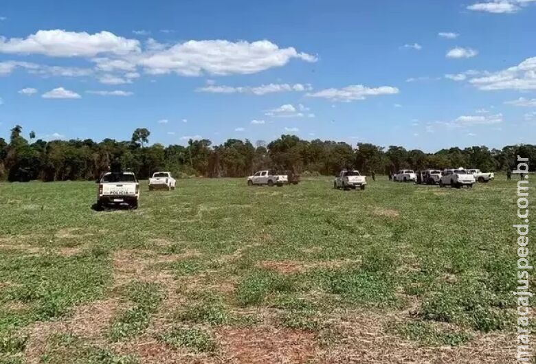 Em briga por terra, indígenas atiram em policiais na fronteira Em briga por terra, indígenas atiram em policiais na fronteira
