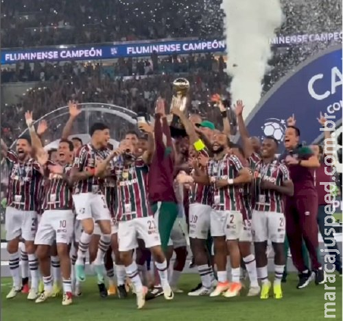 Fluminense conquista título da Recopa Sul-Americana sobre a LDU Fluminense conquista título da Recopa Sul-Americana sobre a LDU