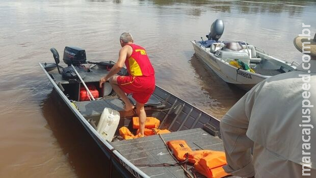 Grupo de amigos é encontrado vivo após horas desaparecidos no Rio Ivinhema