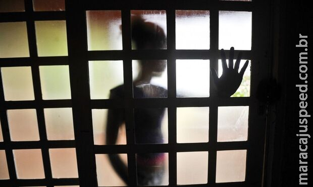 Homem com transtorno psiquiátrico é flagrado abusando da sobrinha de 12 anos em Corumbá Homem com transtorno psiquiátrico é flagrado abusando da sobrinha de 12 anos em Corumbá