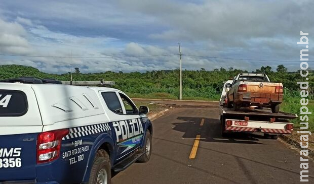 Homem que dirigia carro furtado é esfaqueado no pescoço em Santa Rita do Pardo
