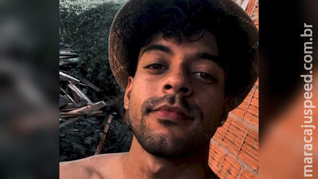 Jovem ateou fogo no corpo após brigar com namorada morre na Santa Casa Jovem ateou fogo no corpo após brigar com namorada morre na Santa Casa