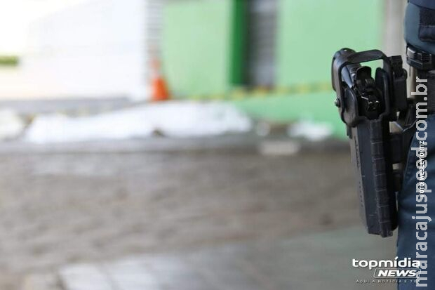 Moradora de rua é achada morta em calçada na Avenida Guaicurus Moradora de rua é achada morta em calçada na Avenida Guaicurus