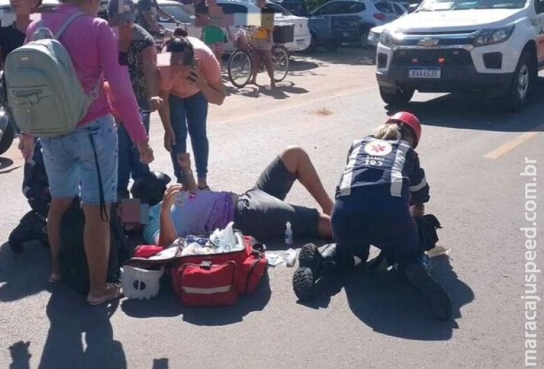 Motociclista fica ferido após colidir contra veículo