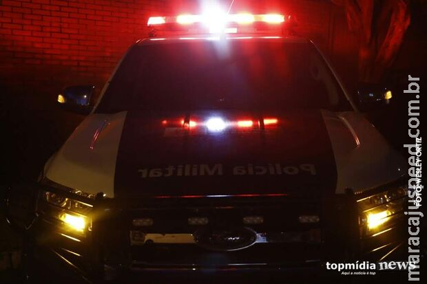 Motociclista foge da polícia, bate moto em viatura e acaba preso na Rui Barbosa Motociclista foge da polícia, bate moto em viatura e acaba preso na Rui Barbosa