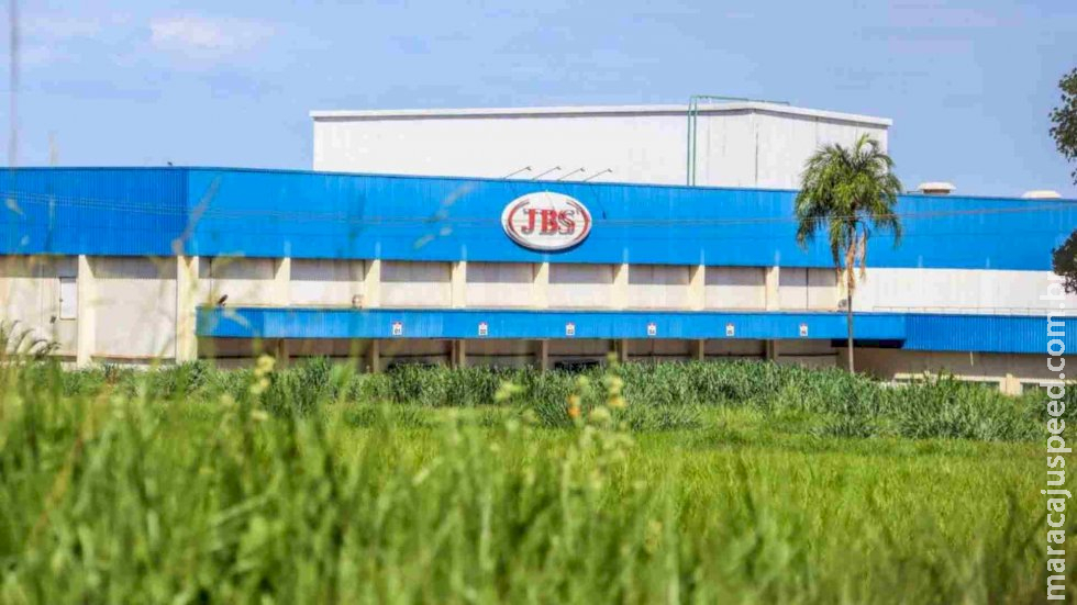 Pena prescreve e JBS se livra de condenação por vazamento de amônia 16 anos após o acidente