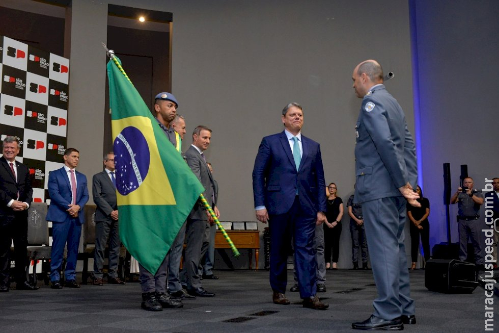 ‘Pode ir na ONU ou na Liga da Justiça, não estou nem aí’, diz Tarcísio sobre denúncias de abusos da polícia ‘Pode ir na ONU ou na Liga da Justiça, não estou nem aí’, diz Tarcísio sobre denúncias de abusos da polícia