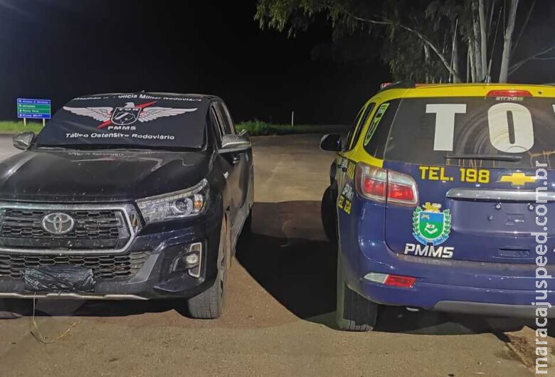 Polícia recupera caminhonete furtada e dois homens são presos Polícia recupera caminhonete furtada e dois homens são presos