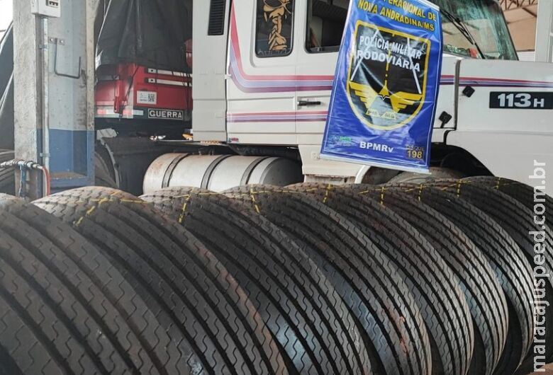 Polícia Rodoviária apreende carga de pneus contrabandeados na MS-473 Polícia Rodoviária apreende carga de pneus contrabandeados na MS-473