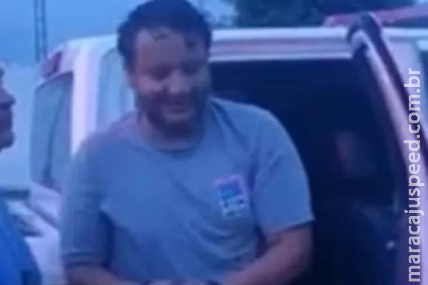 Suspeito de matar filha de 9 anos esboça sorriso ao ser preso