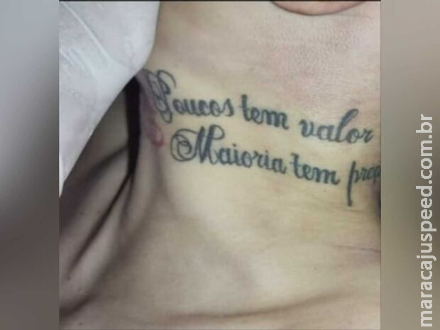 Tatuagem pode ajudar na identificação de homem assassinado na fronteira Tatuagem pode ajudar na identificação de homem assassinado na fronteira