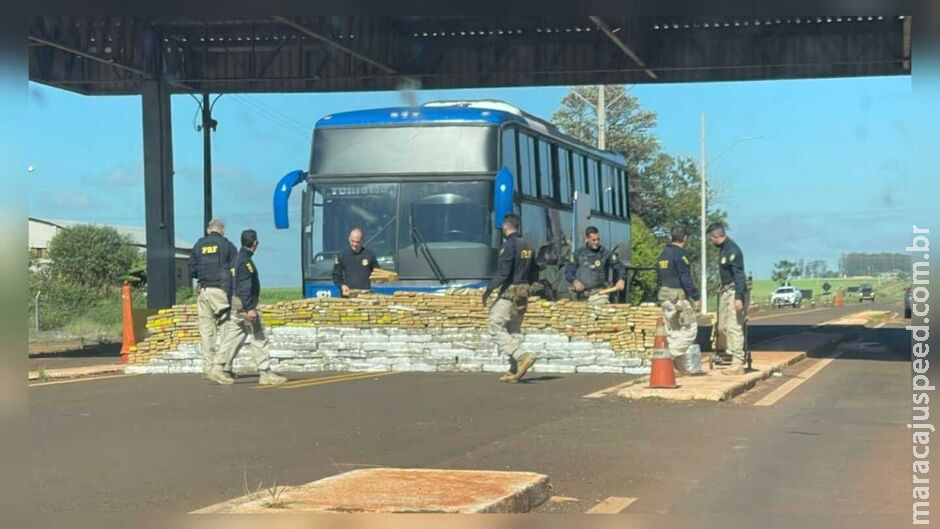 Do Paraguai para SC: PRF apreende ônibus com quase 1,5 tonelada de droga em MS