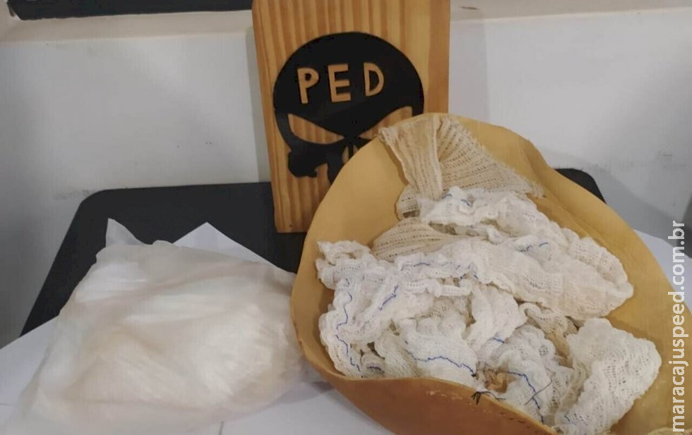 Durante vistoria na PED de Dourados, mulher é flagrada com quase um quilo de cocaína Durante vistoria na PED de Dourados, mulher é flagrada com quase um quilo de cocaína