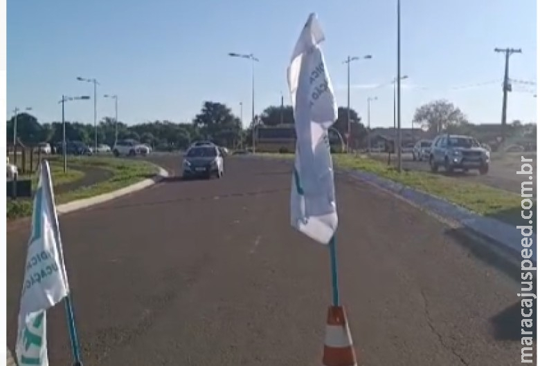 Em greve, servidores da UFGD Em greve, servidores da UFGD
