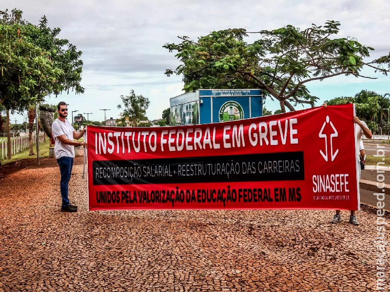 Em greve, técnicos do IFMS e UFMS vão protestar de vermelho na recepção de Lula em Campo Grande