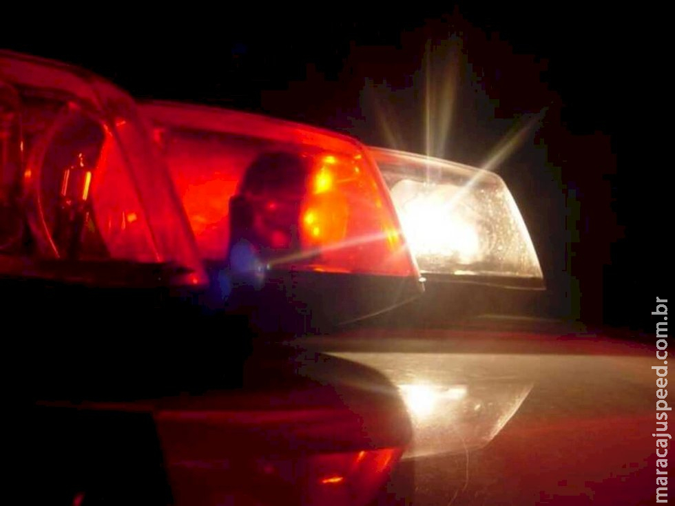 Homem é esfaqueado no pescoço pelo tio, ao tentar intervir em briga durante confraternização em Corumbá Homem é esfaqueado no pescoço pelo tio, ao tentar intervir em briga durante confraternização em Corumbá