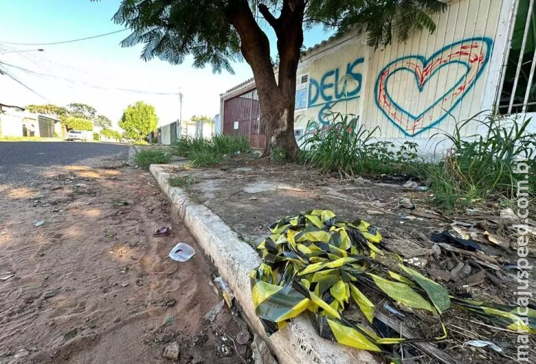 Homem é morto com tiro no pescoço e autor do crime foge Homem é morto com tiro no pescoço e autor do crime foge