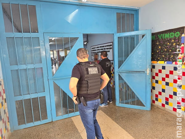 Mãe invade escola no DF e ataca professora do filho com socos Mãe invade escola no DF e ataca professora do filho com socos