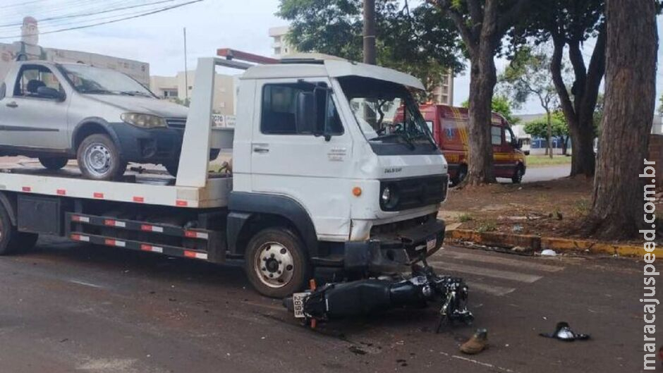 Motociclista atingido por caminhão morre no Hospital da Vida em Dourados
