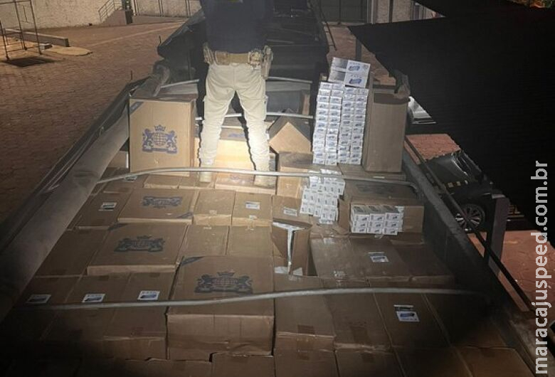 Motorista é flagrado com contrabando milionário de cigarros e agrotóxicos Motorista é flagrado com contrabando milionário de cigarros e agrotóxicos