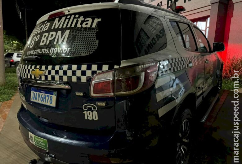 Motorista é preso ao ser flagrado dirigindo embriagado Motorista é preso ao ser flagrado dirigindo embriagado