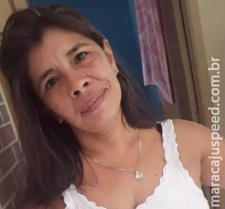 Mulher é assassinada a facadas pelo marido após discussão Mulher é assassinada a facadas pelo marido após discussão