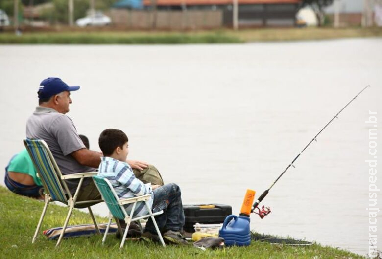 Pesca é liberada durante o feriado do trabalhador em parques de Dourados Pesca é liberada durante o feriado do trabalhador em parques de Dourados
