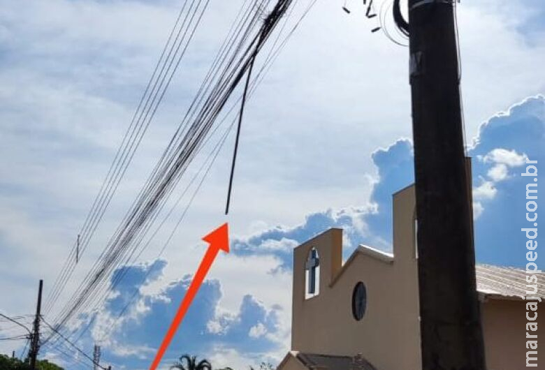Polícia impede tentativa de furto de cabos de telefonia em Campo Grande Polícia impede tentativa de furto de cabos de telefonia em Campo Grande