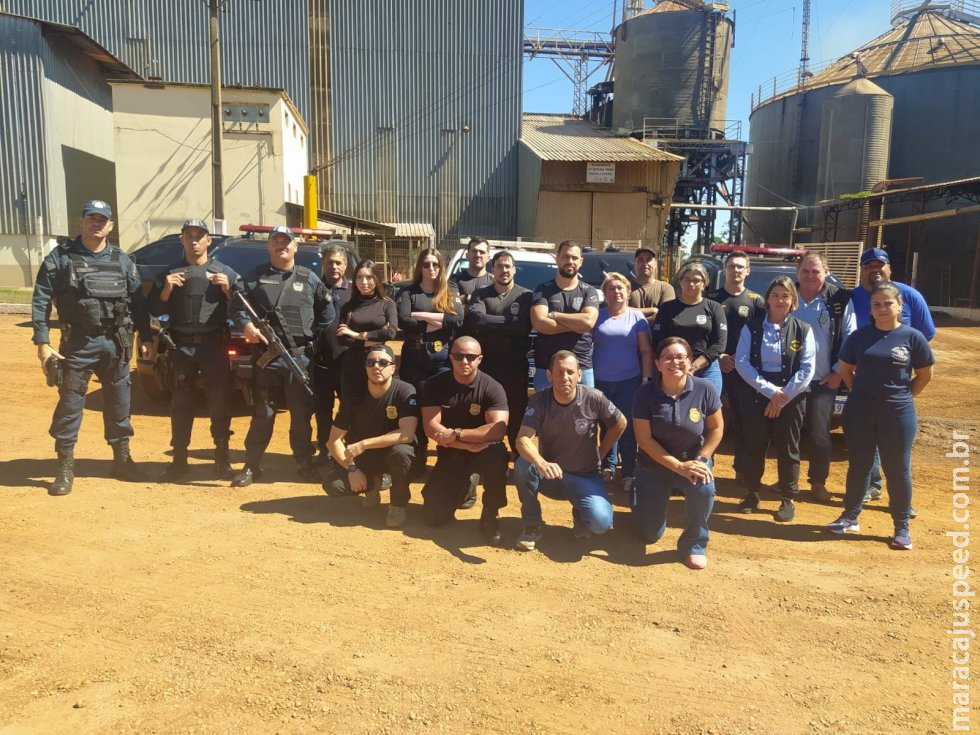 Polícia incinera 1.116 kg de entorpecentes aprendidas em Vicentina, Fátima do Sul e Glória de Dourados Polícia incinera 1.116 kg de entorpecentes aprendidas em Vicentina, Fátima do Sul e Glória de Dourados