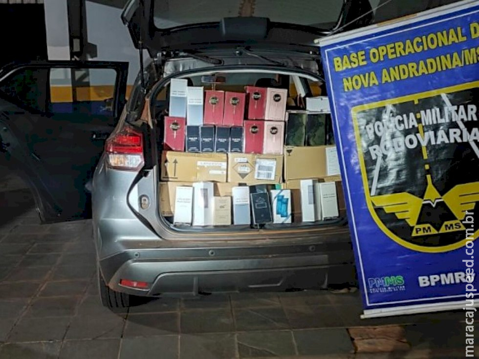 Policial de SP é flagrado em MS com R$ 32 mil em perfumes contrabandeados do Paraguai Policial de SP é flagrado em MS com R$ 32 mil em perfumes contrabandeados do Paraguai