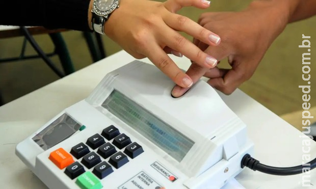 Prazo para regularizar título de eleitor pela internet termina nesta segunda-feira Prazo para regularizar título de eleitor pela internet termina nesta segunda-feira