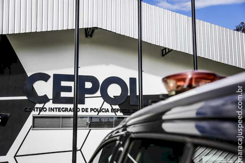 Três são levados para delegacia por desacato após confusão por som alto no Estrela Dalva, em Campo Grande Três são levados para delegacia por desacato após confusão por som alto no Estrela Dalva, em Campo Grande