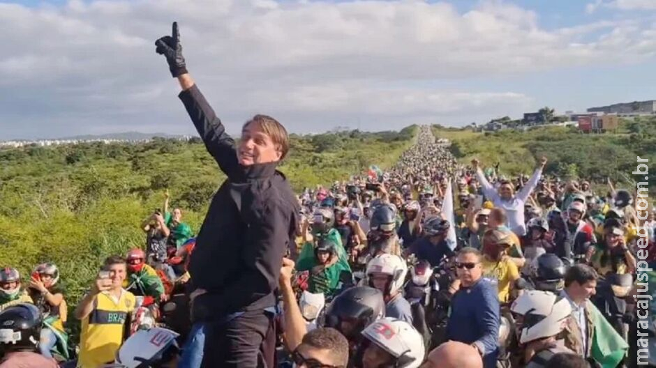 Bolsonaro fará carreata e cavalgada com apoiadores até a Expoagro em Dourados Bolsonaro fará carreata e cavalgada com apoiadores até a Expoagro em Dourados