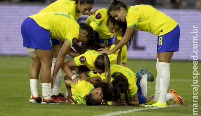 Brasil sai na frente para sediar mundial feminino de futebol Brasil sai na frente para sediar mundial feminino de futebol
