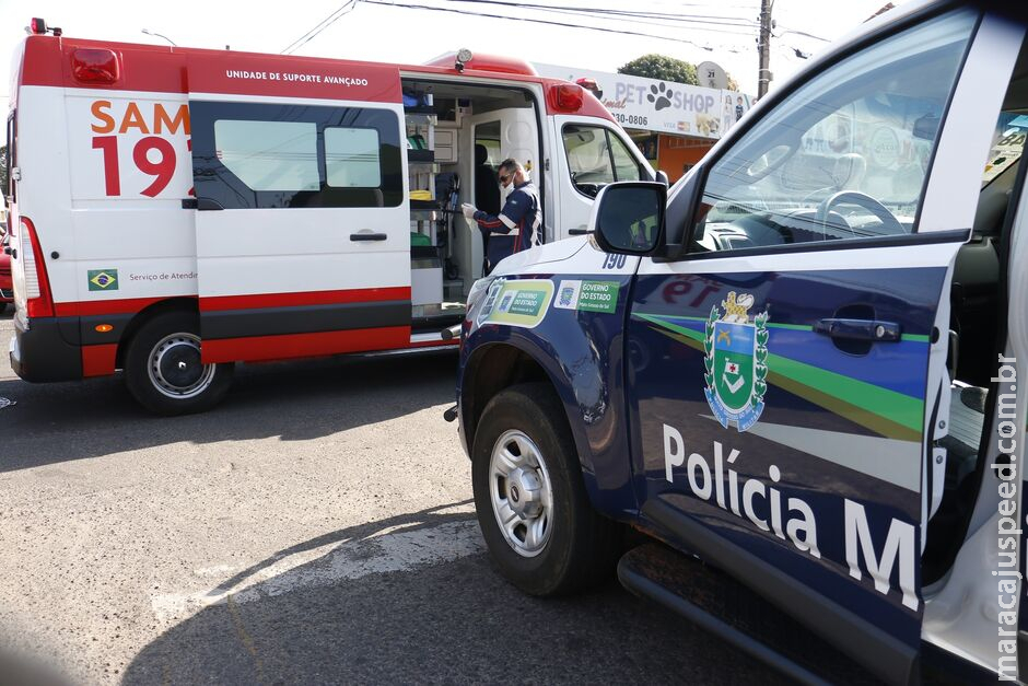 Briga por ciúmes tem golpes de facão e prisão de Briga por ciúmes tem golpes de facão e prisão de
