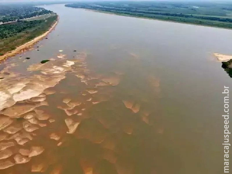 Com menor nível da história, navegação no Rio Paraguai deve parar em 1 mês Com menor nível da história, navegação no Rio Paraguai deve parar em 1 mês
