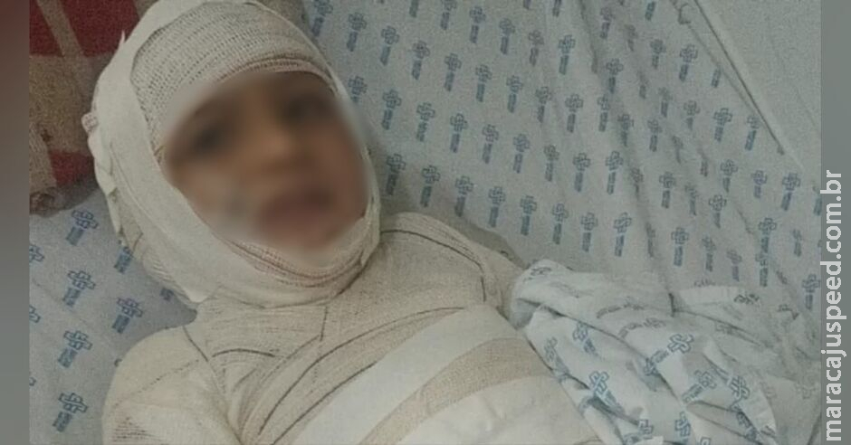 Criança de 7 anos faz Criança de 7 anos faz