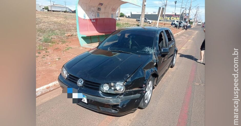 Dupla em moto fica ferida após avançar sinal vermelho e bater em carro em Nova Andradina Dupla em moto fica ferida após avançar sinal vermelho e bater em carro em Nova Andradina
