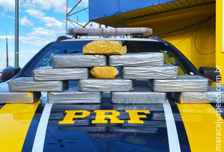 Em botijão de gás transportado dentro de uma mala, PRF localiza 12 kg de cocaína Em botijão de gás transportado dentro de uma mala, PRF localiza 12 kg de cocaína