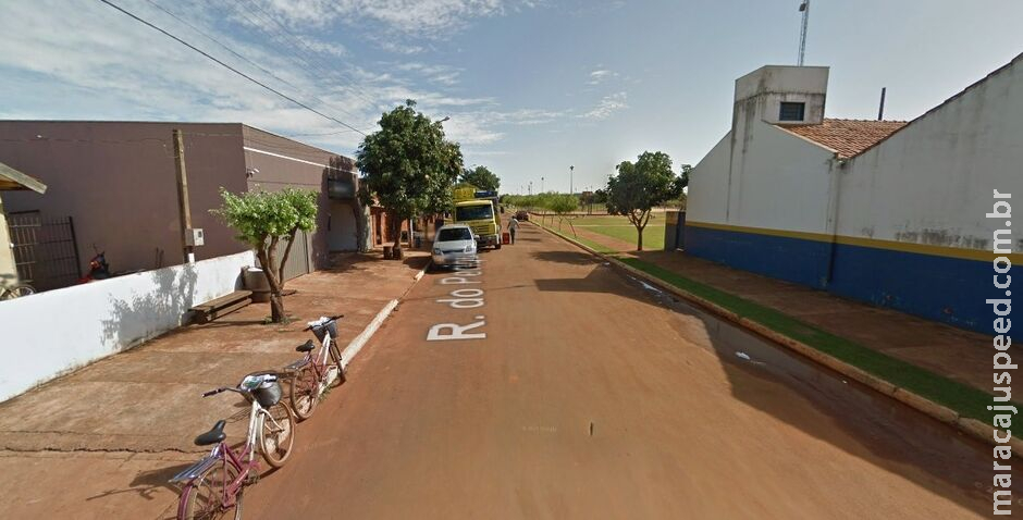 Homem é esfaqueado em rua escura por desconhecido em São Gabriel do Oeste Homem é esfaqueado em rua escura por desconhecido em São Gabriel do Oeste